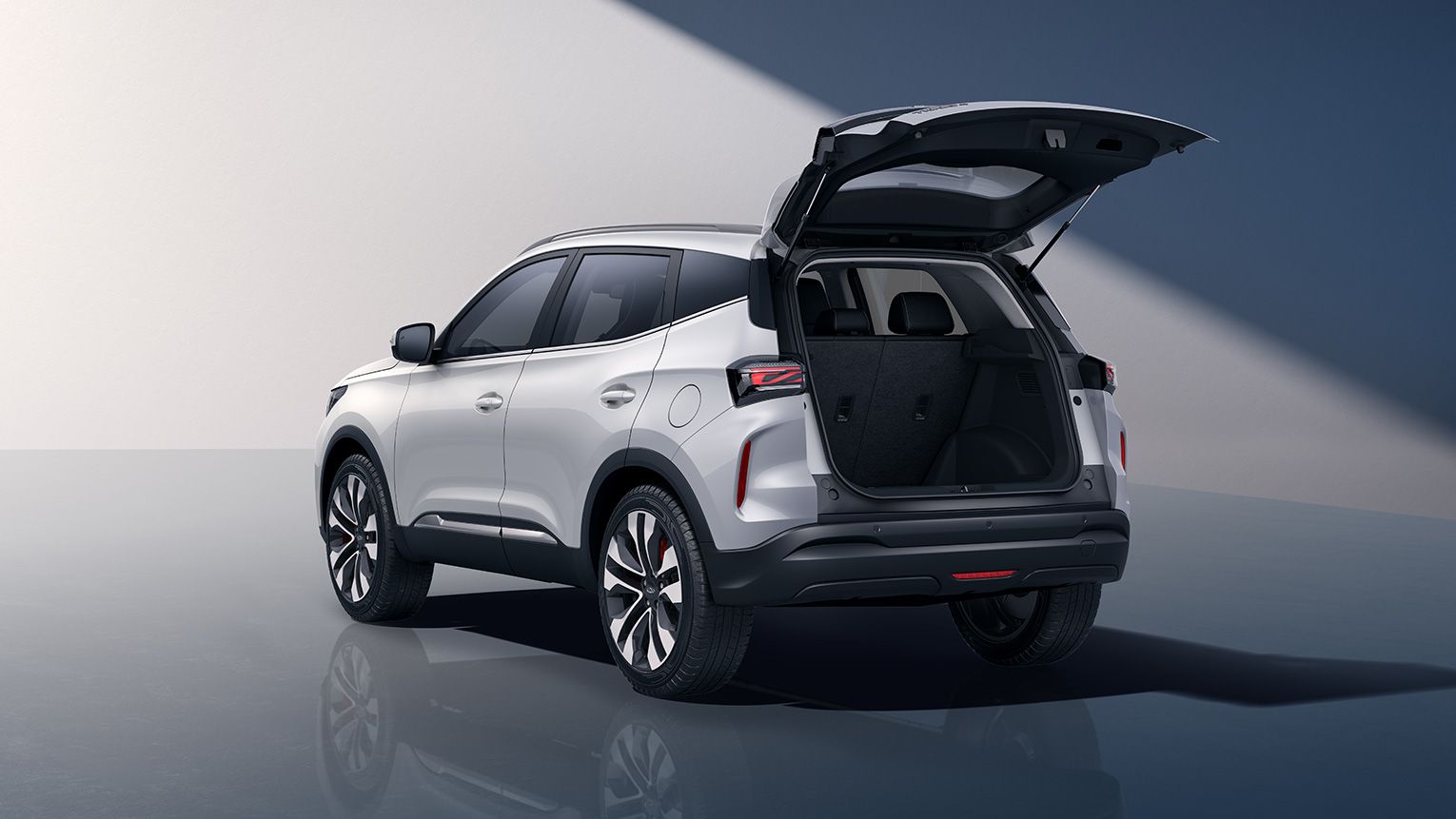 Chery Tiggo 4 Pro compact SUV