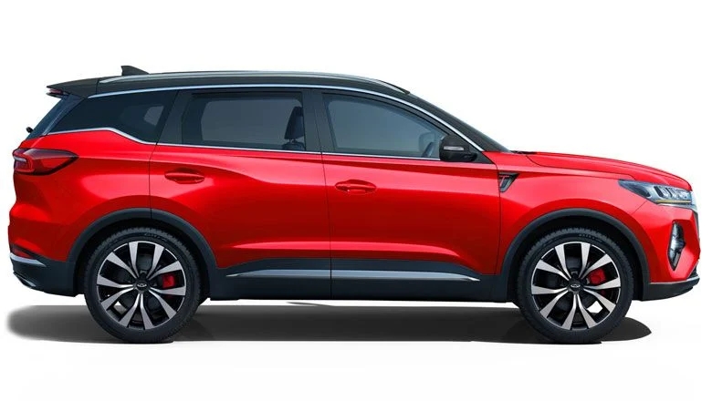 Chery Tiggo 7 Pro Max SUV front three-quarter view
