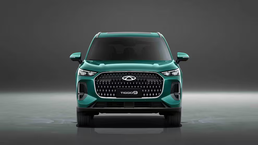 Chery Tiggo 9 mid-size plug-in hybrid SUV side profile