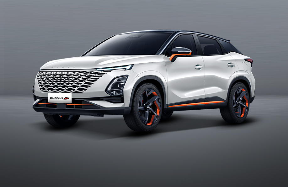 Chery OMODA 5 GT 2026 SUV with T-shape Star Diamond grille and LED lights