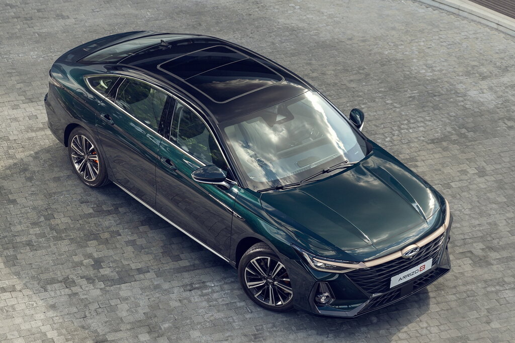 Chery Arrizo 8 mid-size sedan exterior view