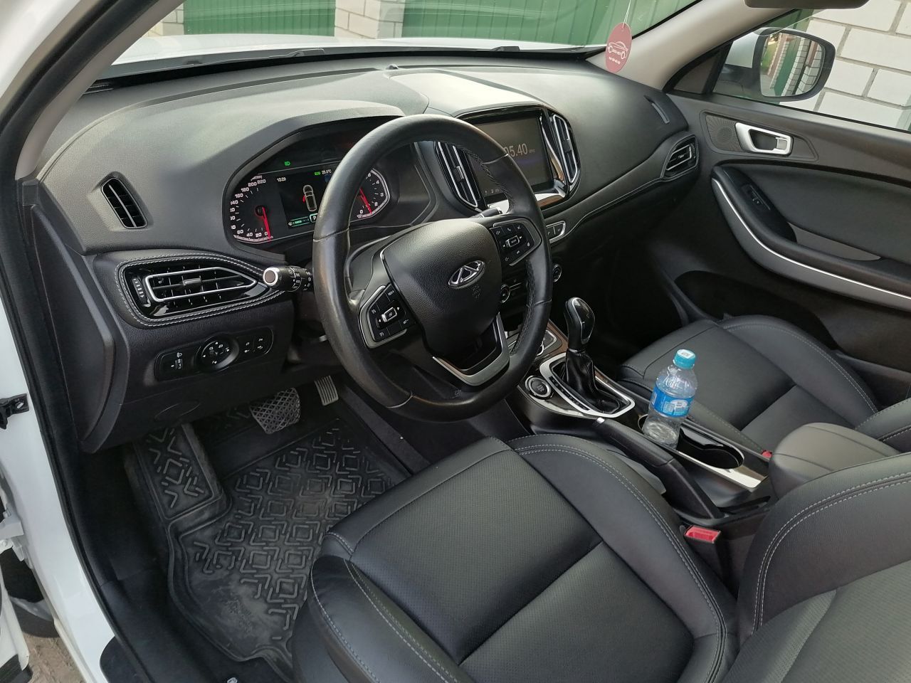Chery Tiggo 7 compact crossover SUV