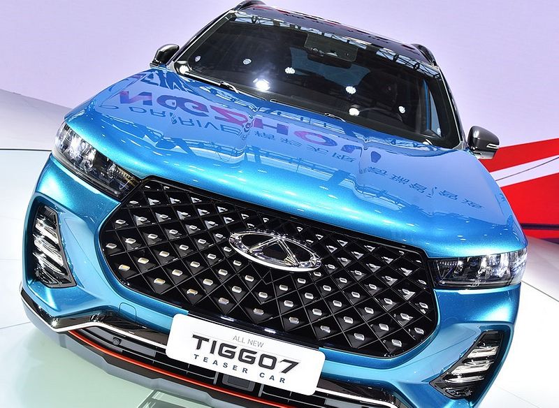 Chery Tiggo 7 PRO compact SUV side view