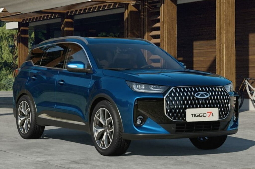 Chery Tiggo 7L compact crossover SUV front view