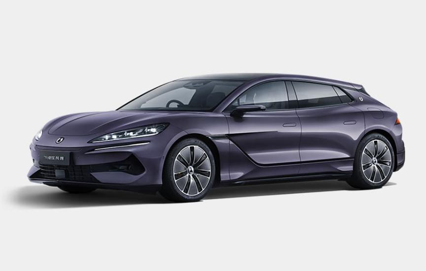 Denza Z9 GT — флагманский технологичный GT