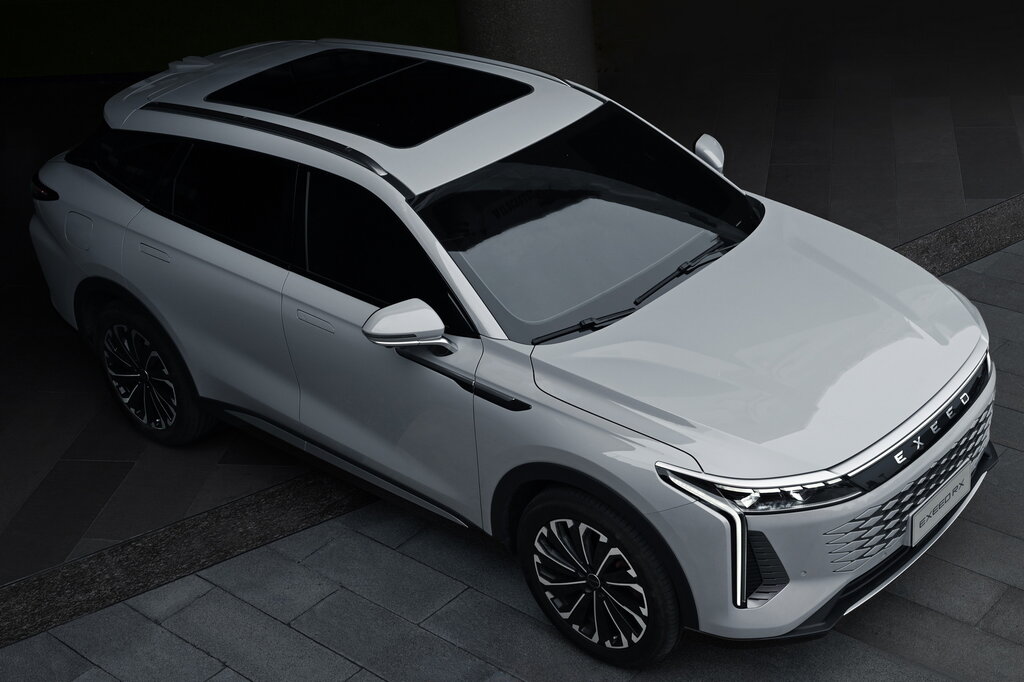 EXEED RX SUV exterior view in UAE market