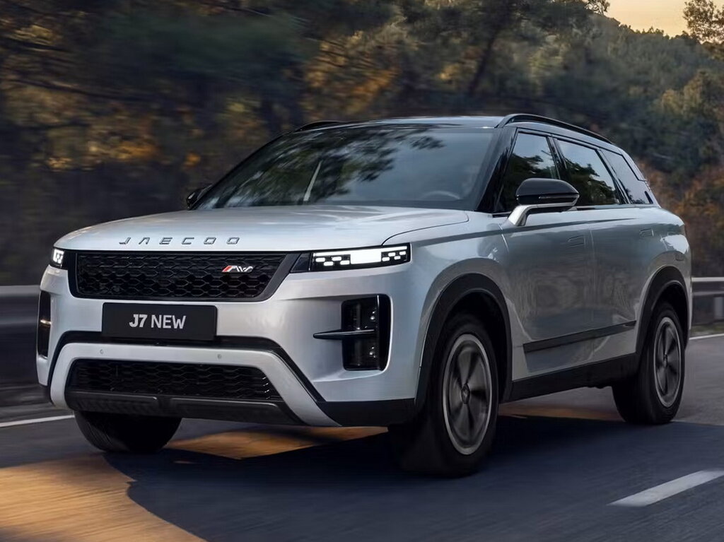 JAECOO J7 вид спереди и сбоку