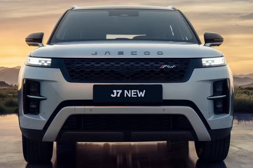 JAECOO J7 вид спереди и сбоку